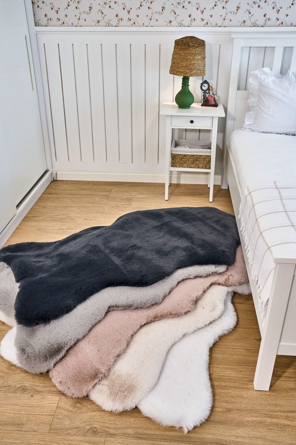 Palma Antrasit - Yıkanabilir Peluş Halı | Kaymaz Süet Taban Halı